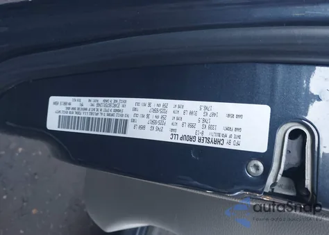 2014 Chrysler Town & Country Touring from USA, damaged, VIN 2C4RC1BG7ER112466